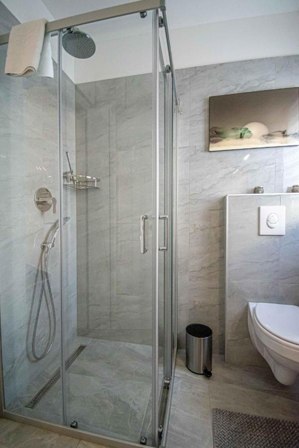 Luxury Apartment With Swimming Pool Ana Трогир Экстерьер фото